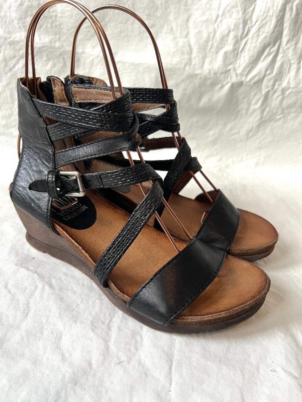 Miz Mooz sandals Shay black leather straps wedge heel 37 6.5 7 zip up caged